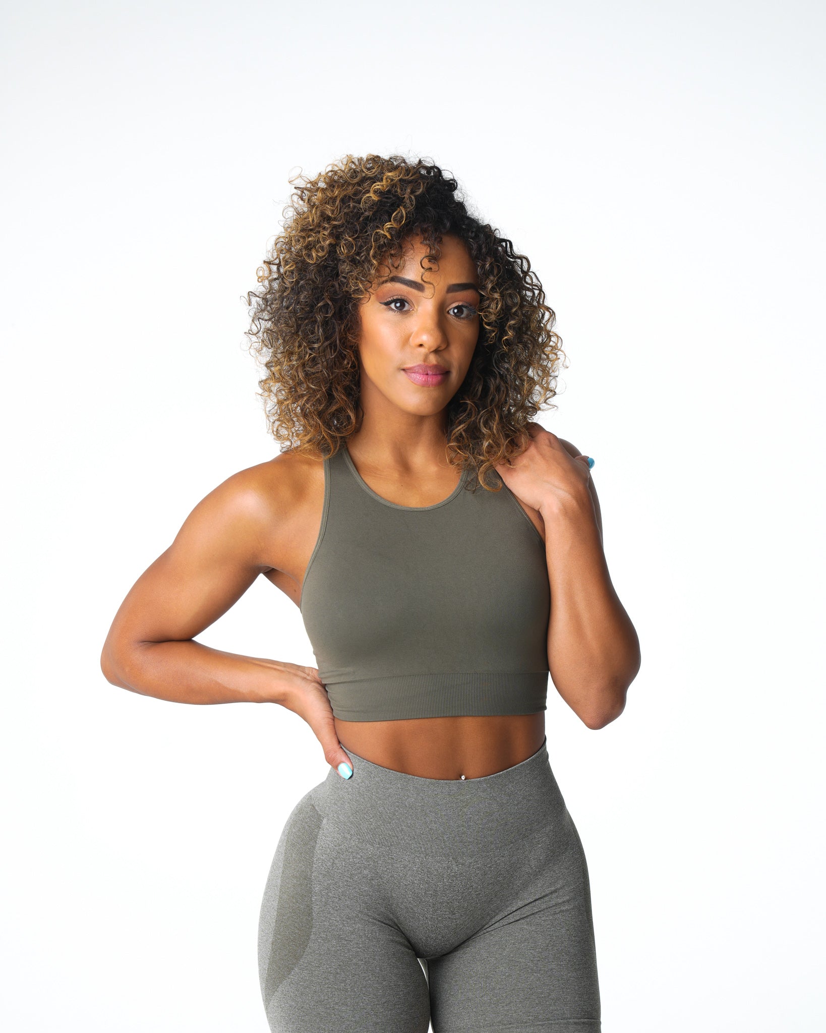 Women Khaki Green Resilience Seamless Bra - NVGTN