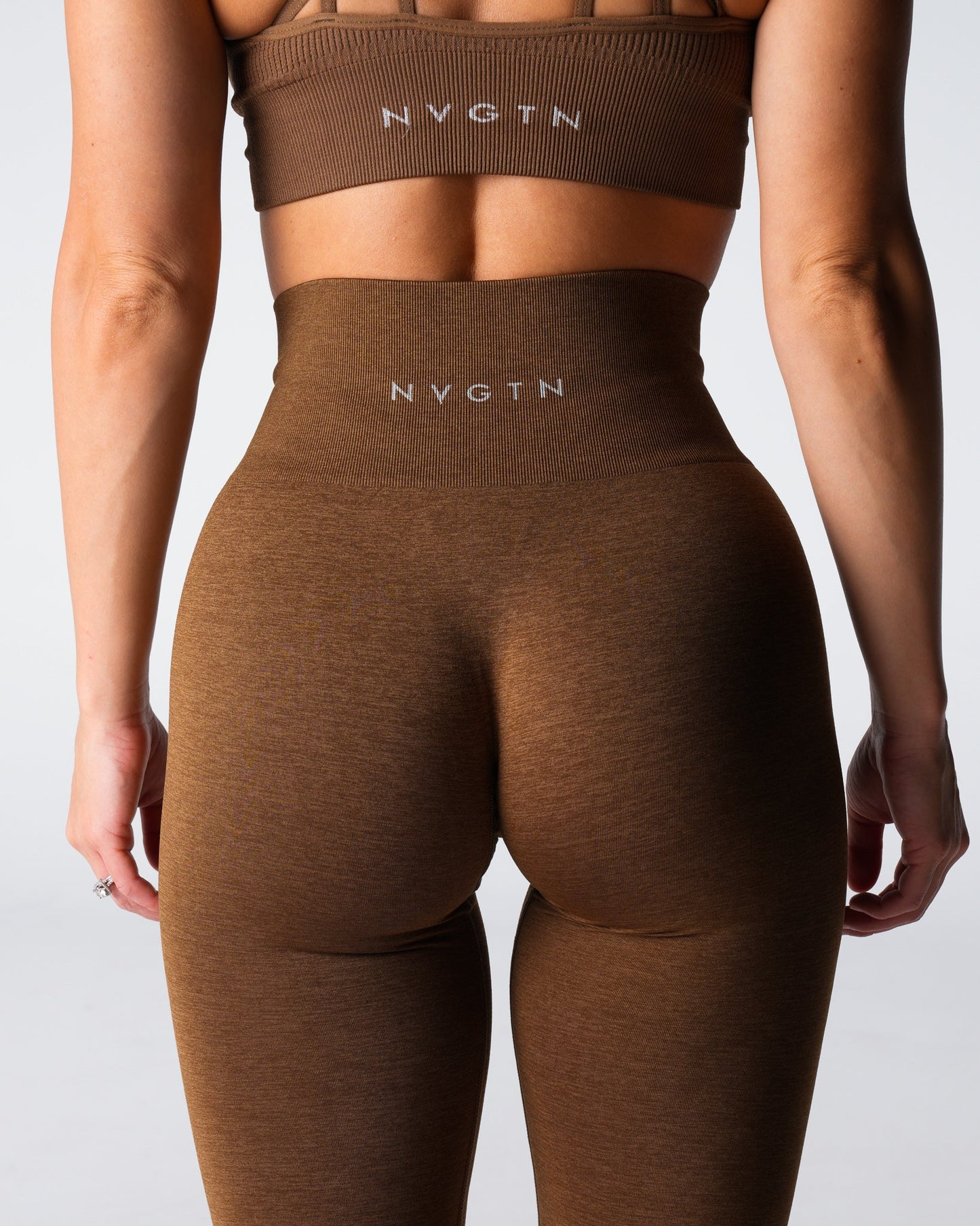 Women Mocha Shape Seamless Leggings - NVGTN