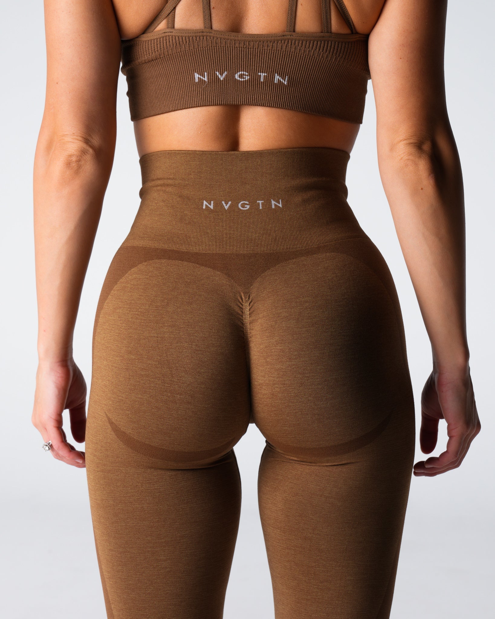 Women Mocha Contour 2.0 Seamless Leggings - NVGTN