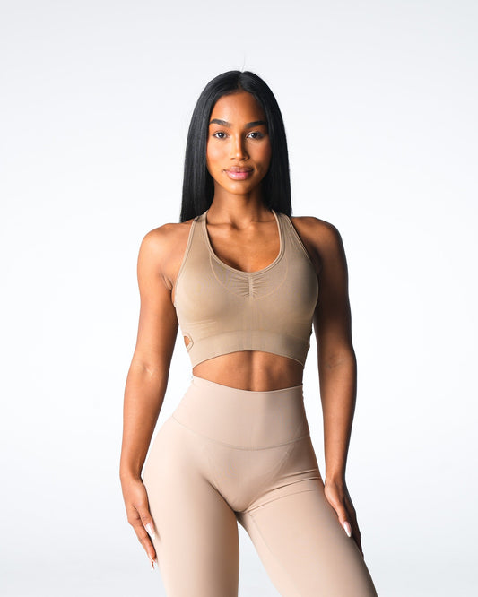 Women Beige Rise Seamless Bra - NVGTN