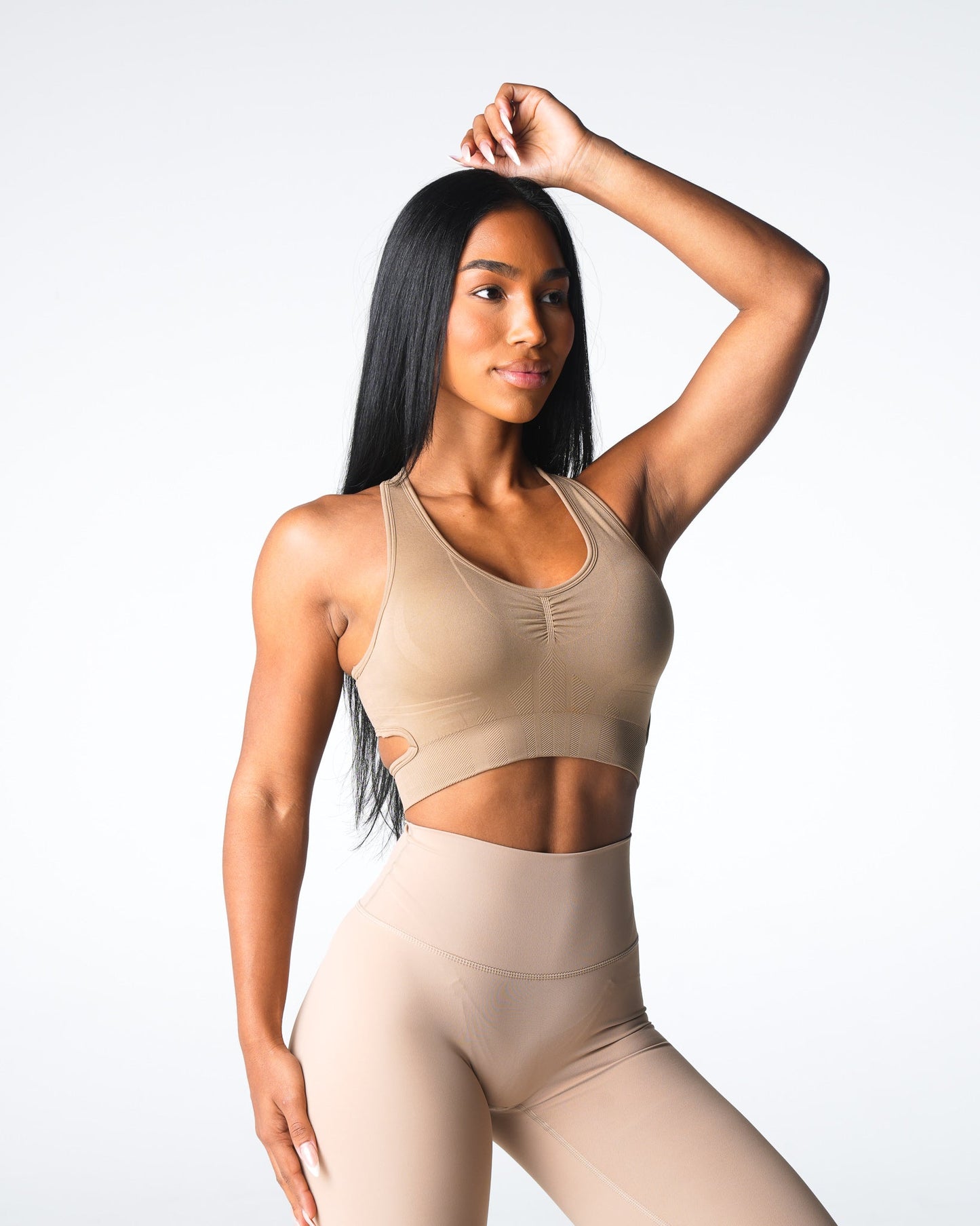 Women Beige Rise Seamless Bra - NVGTN