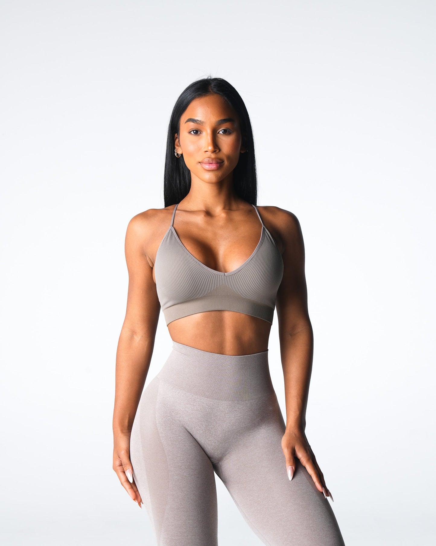 Women Taupe Glimpse Ribbed Seamless Bra - NVGTN