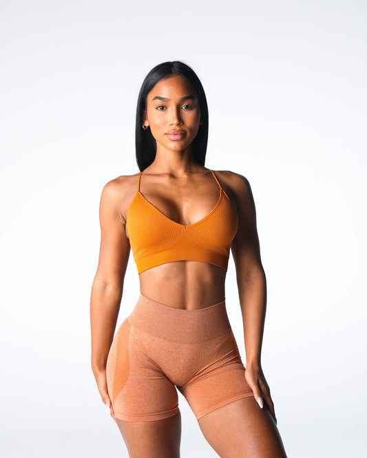 Women Terracotta Glimpse Ribbed Seamless Bra - NVGTN