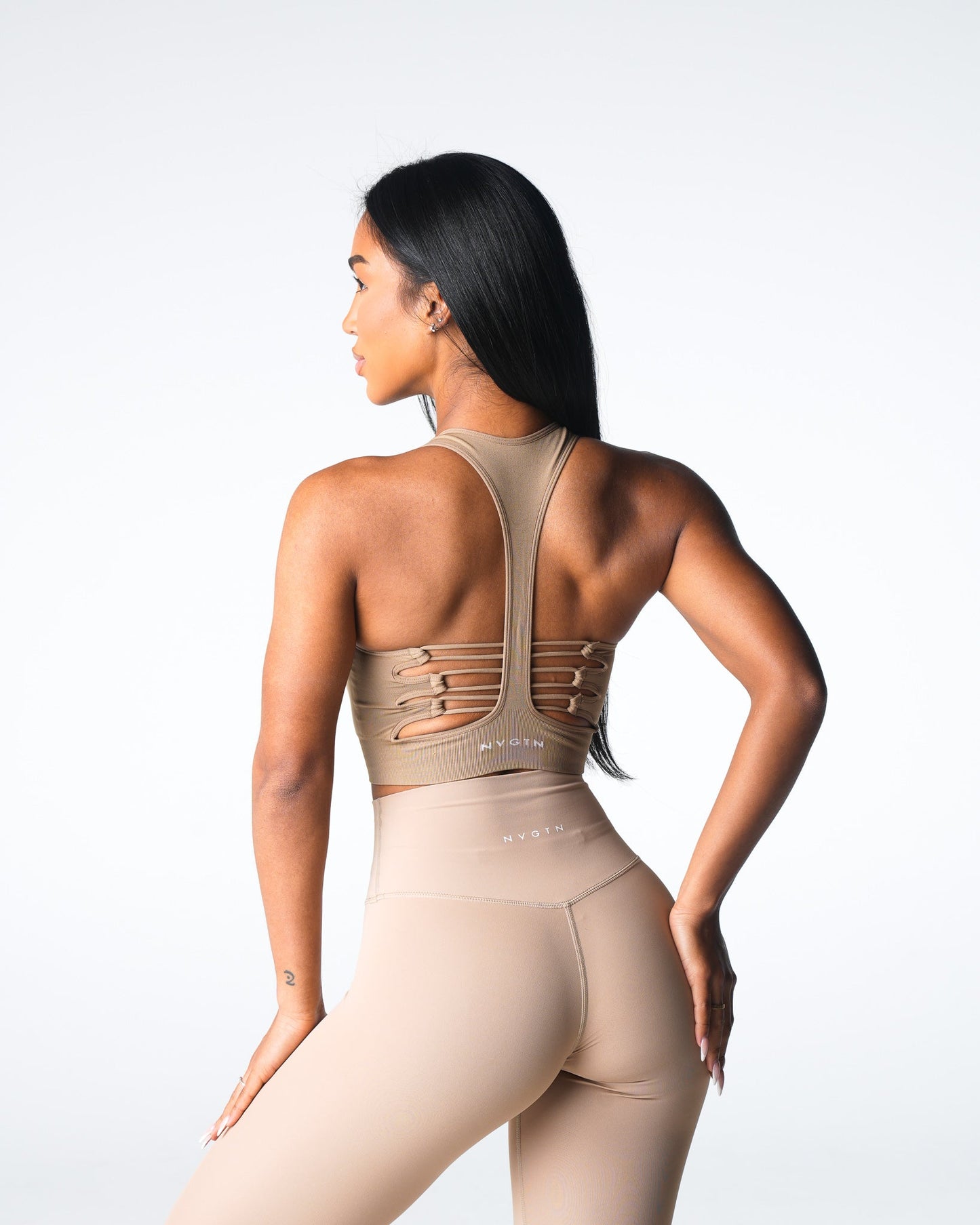 Women Beige Resilience Seamless Bra - NVGTN