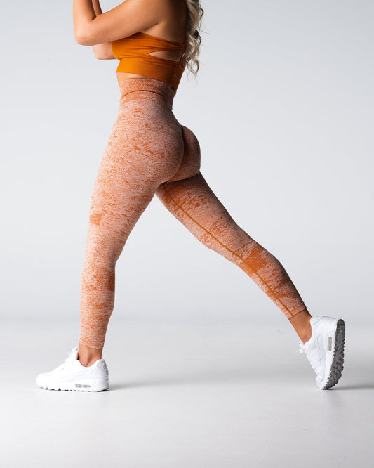Women Terracotta Digital Seamless Leggings - NVGTN