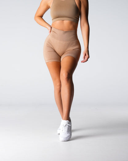 Women Beige Performance Seamless Shorts - NVGTN