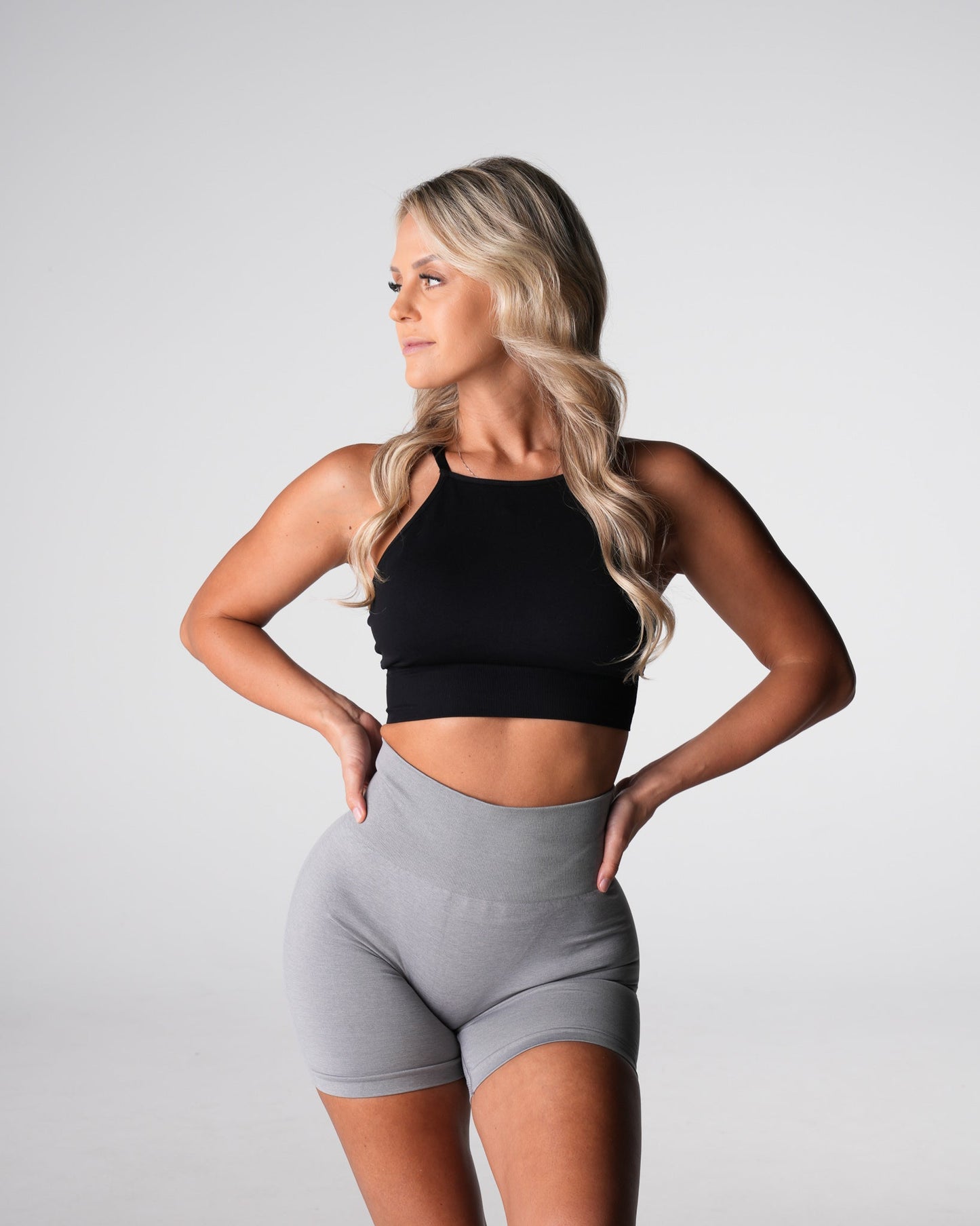 Women Black Strive Seamless Bra - NVGTN