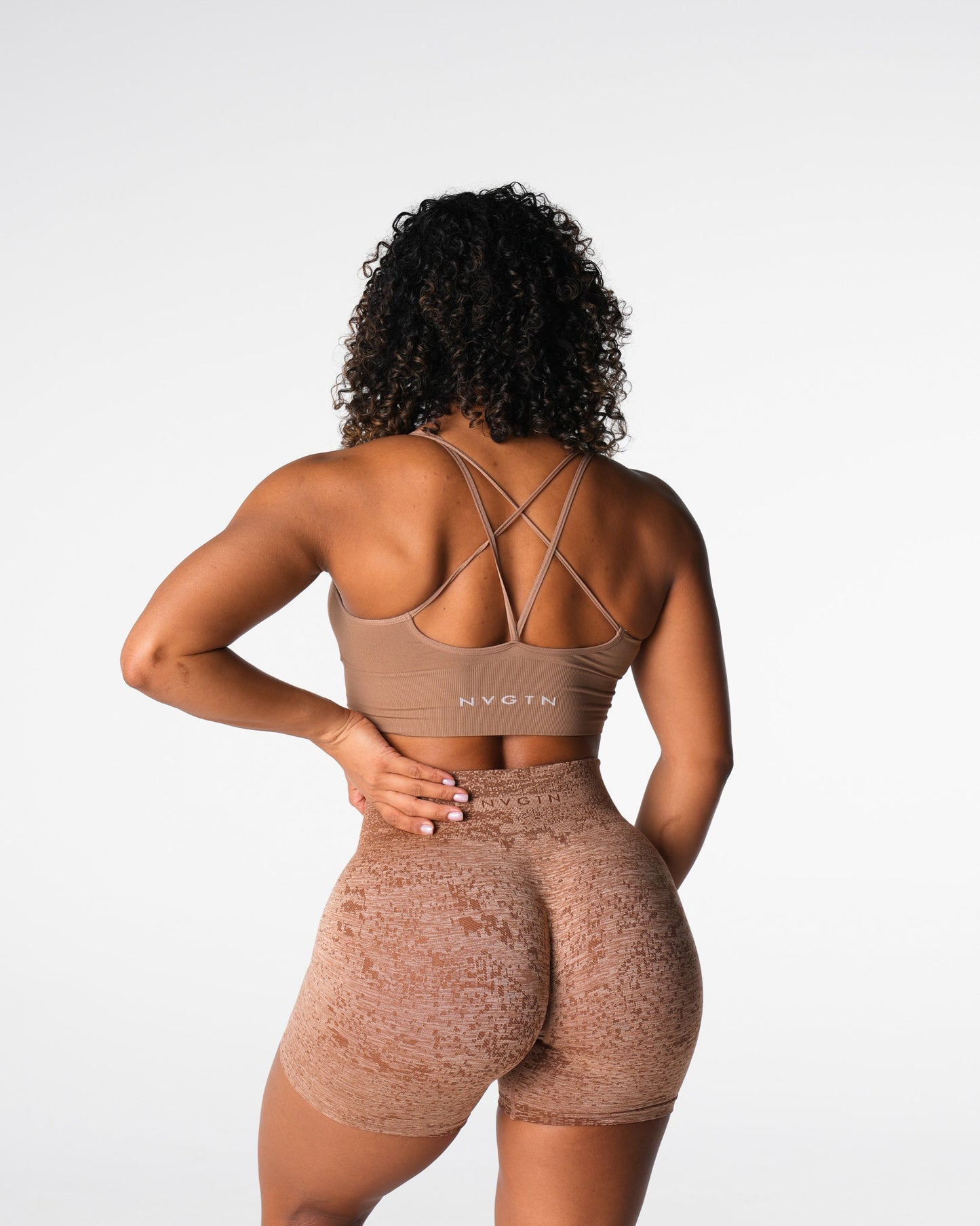 Women Sand Flourish Seamless Bra - NVGTN