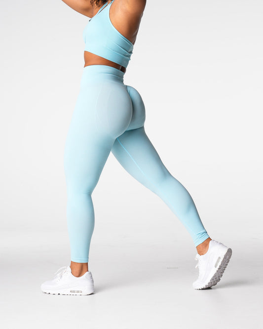 Women Pastel Blue Lift Seamless Leggings - NVGTN