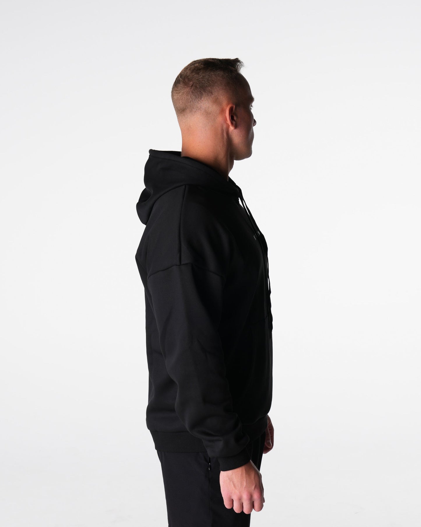 Men Onyx Synergy Hoodie - NVGTN