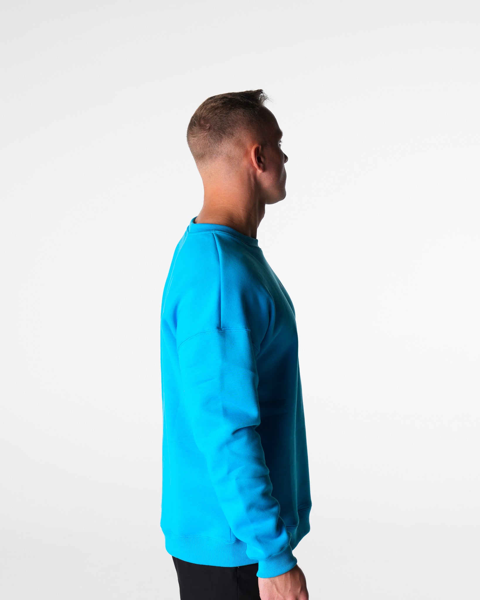 Men Oasis Blue Comfort Crew - NVGTN