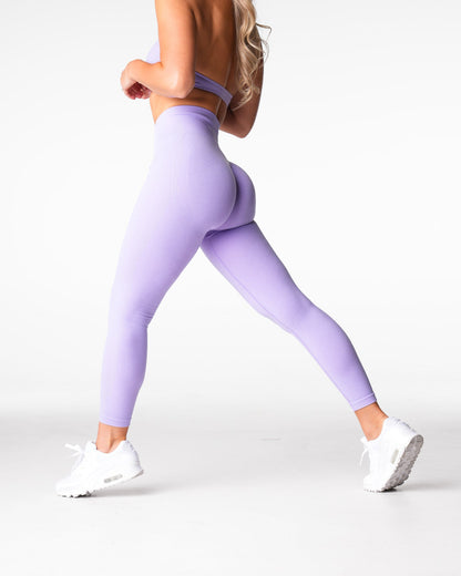 Women Lilac Lift Seamless Leggings - NVGTN