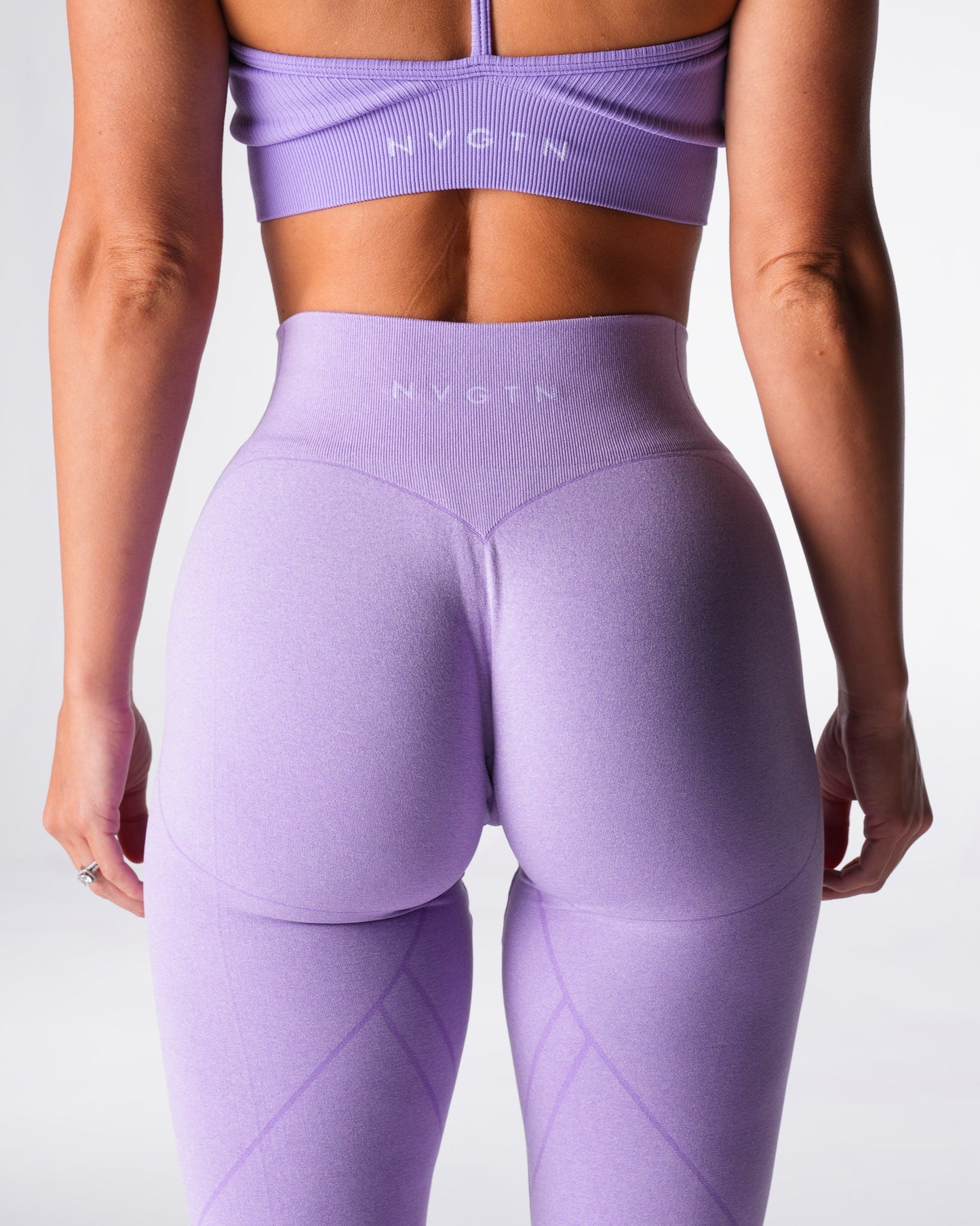 Women Lilac Geo Seamless Leggings - NVGTN