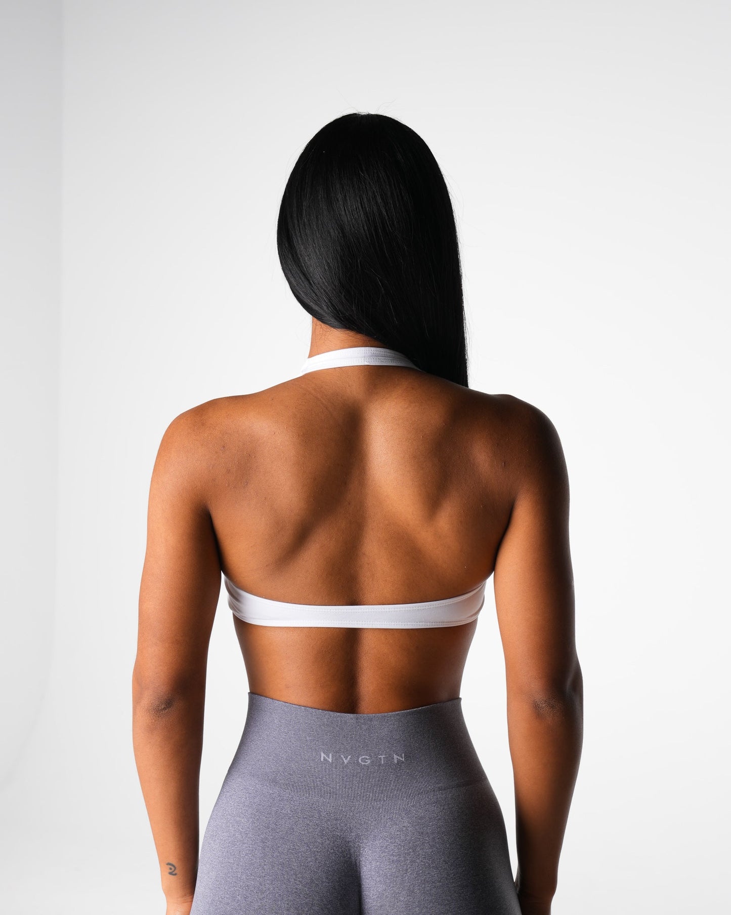 Women White Comeback Seamless Halter Bra - NVGTN