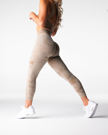 Women Beige Digital Seamless Leggings - NVGTN