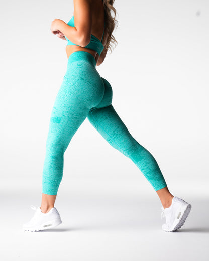 Women Turquoise Digital Seamless Leggings - NVGTN