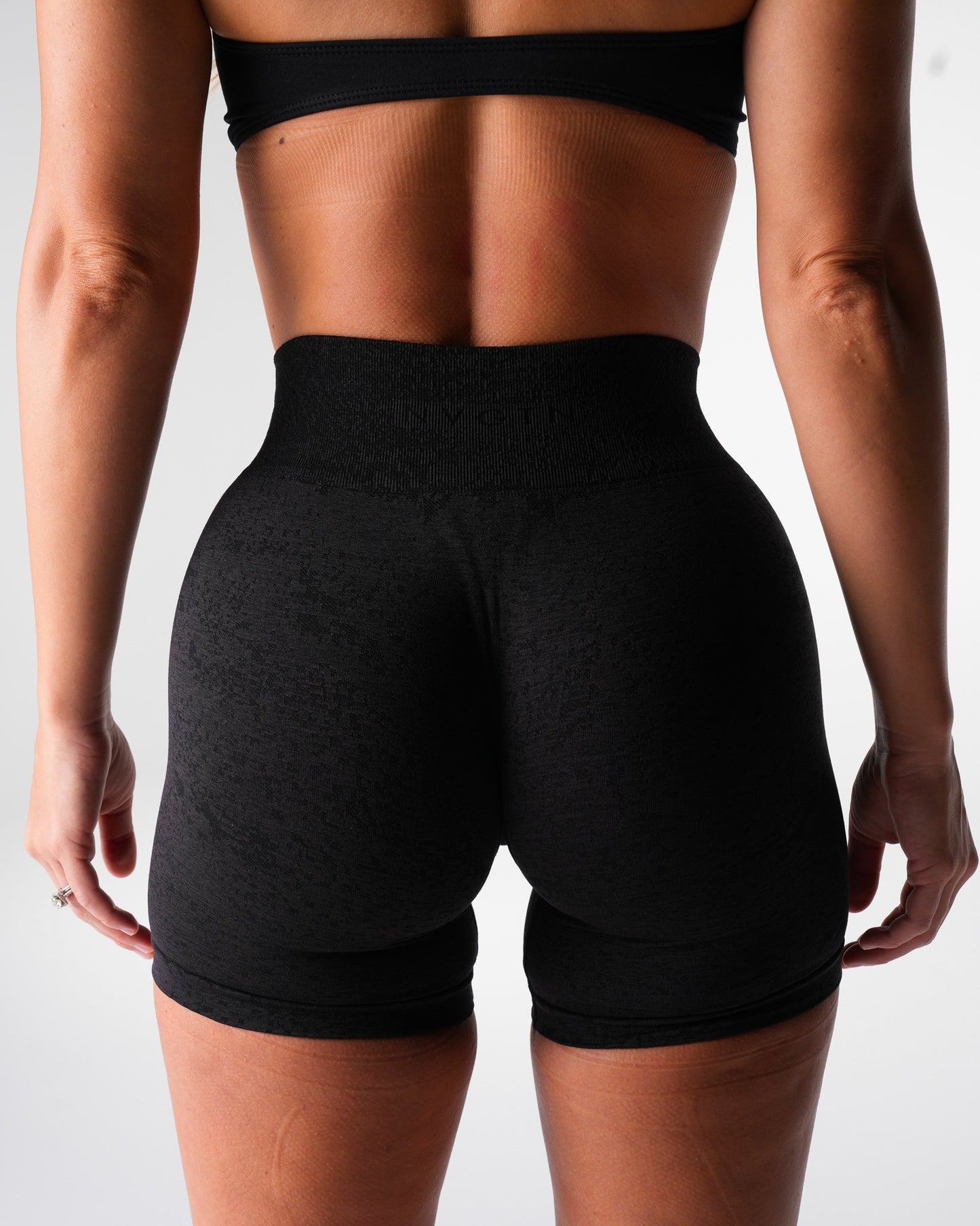 Women Black Digital Seamless Shorts - NVGTN