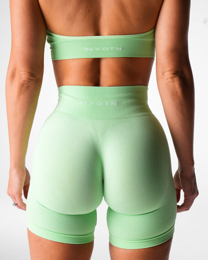 Women Pistachio Lift Seamless Shorts - NVGTN