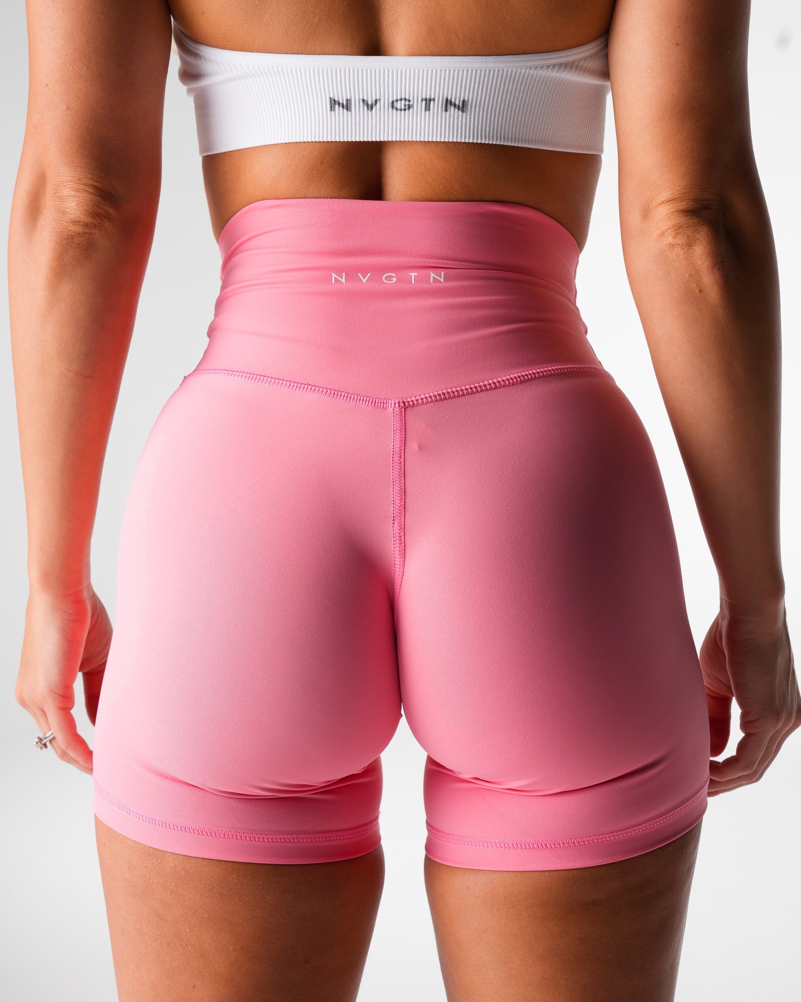 Women Blossom Signature 2.0 Shorts - NVGTN