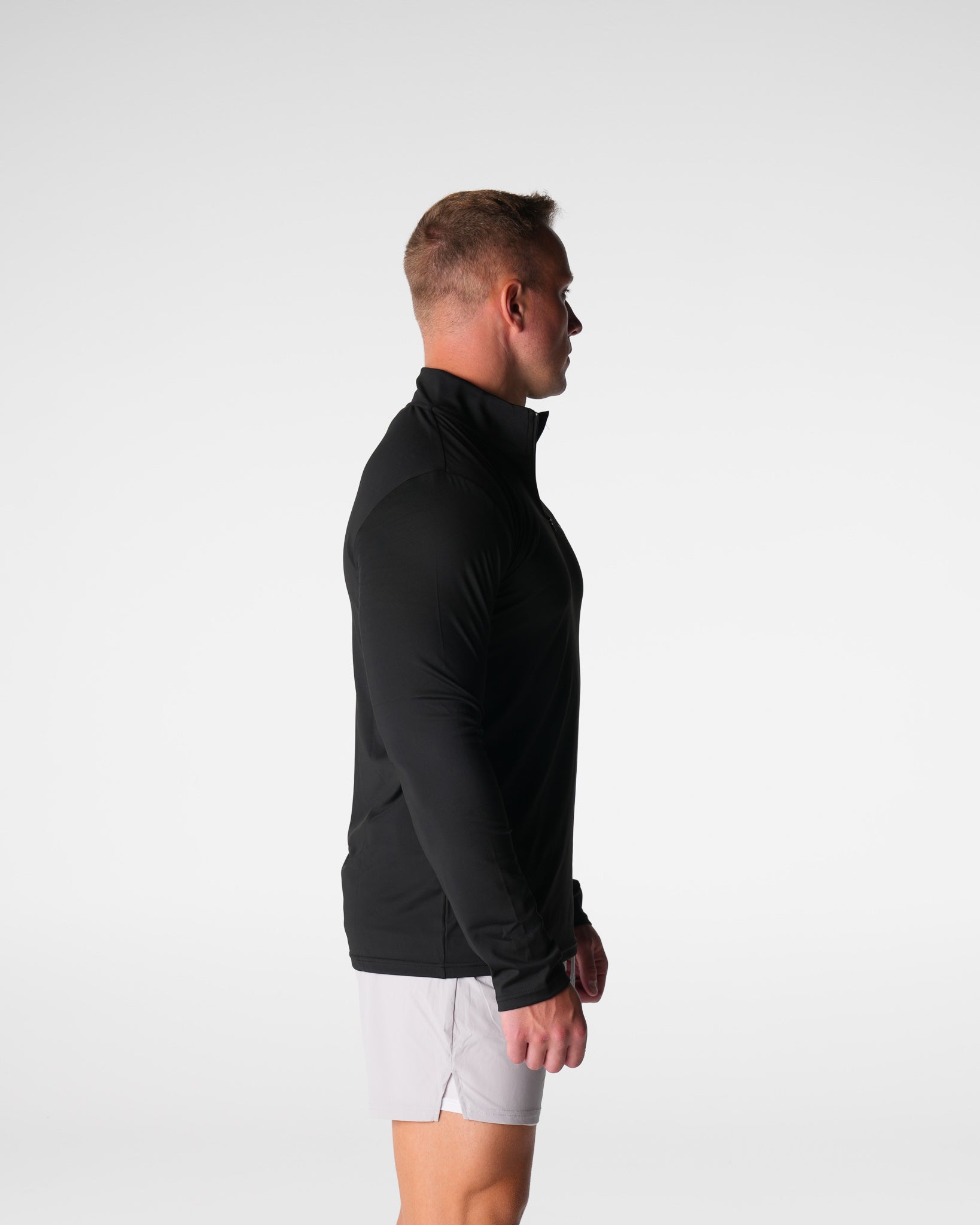 Men Black Skyline Quarter Zip - NVGTN