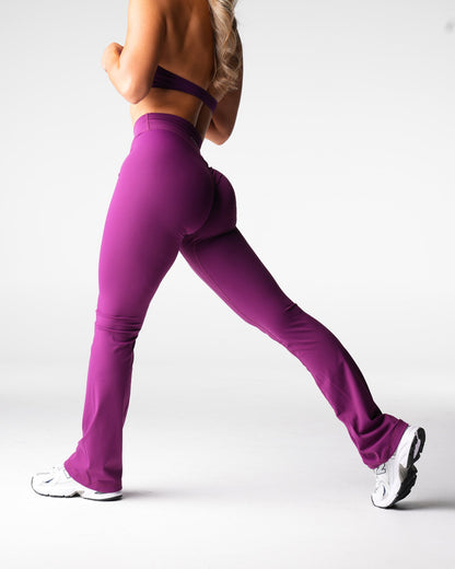 Women Deep Violet Effortless Flare Leggings - NVGTN