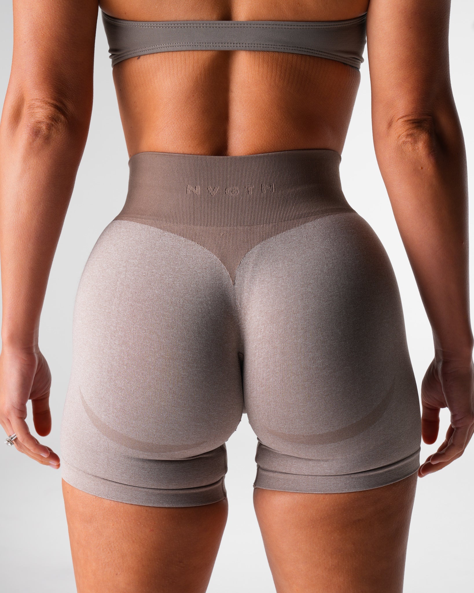 Women Taupe Knockout Seamless Shorts - NVGTN