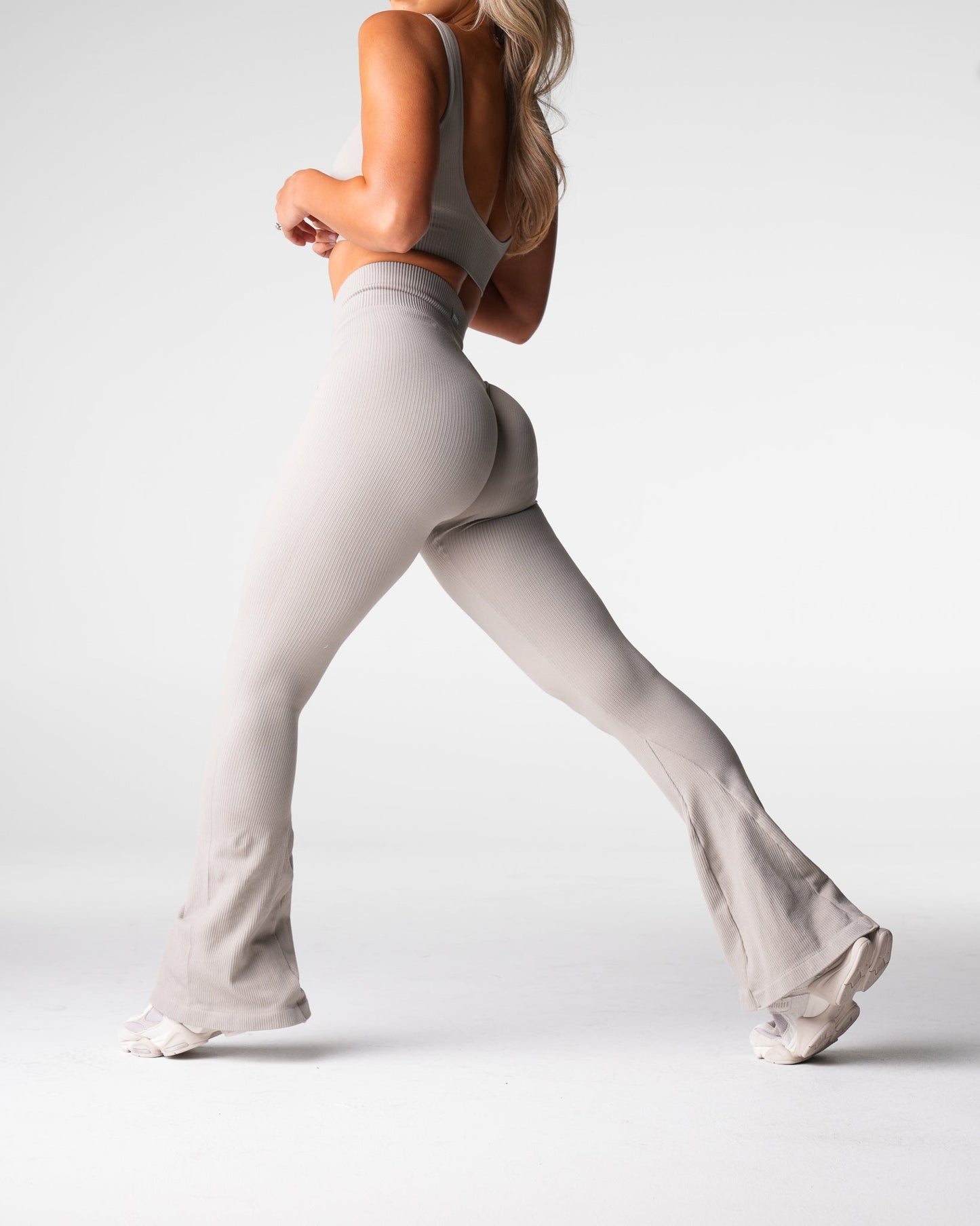 Women Driftwood Harmony Ribbed Seamless Flare Leggings - NVGTN