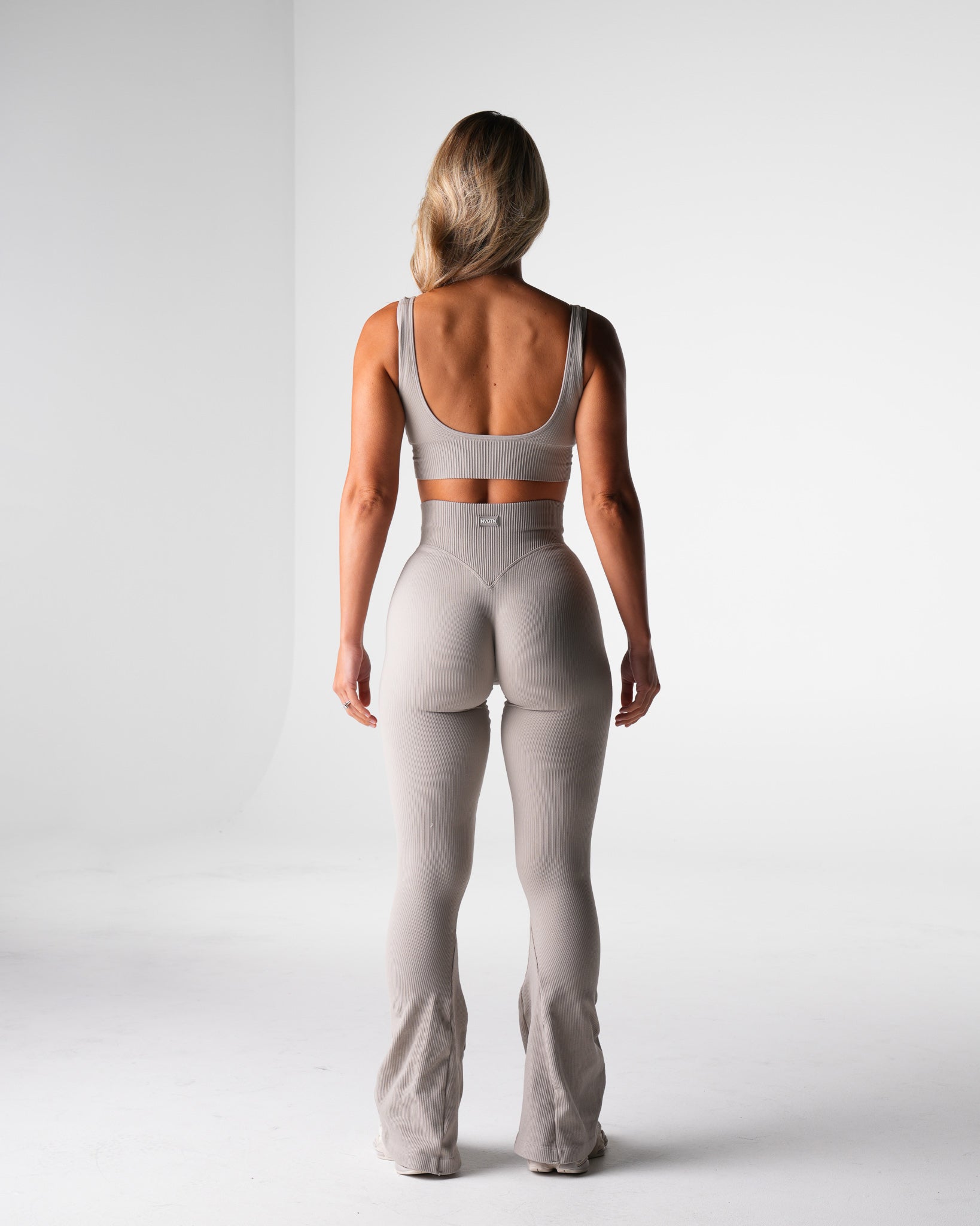 Women Driftwood Harmony Ribbed Seamless Bra - NVGTN