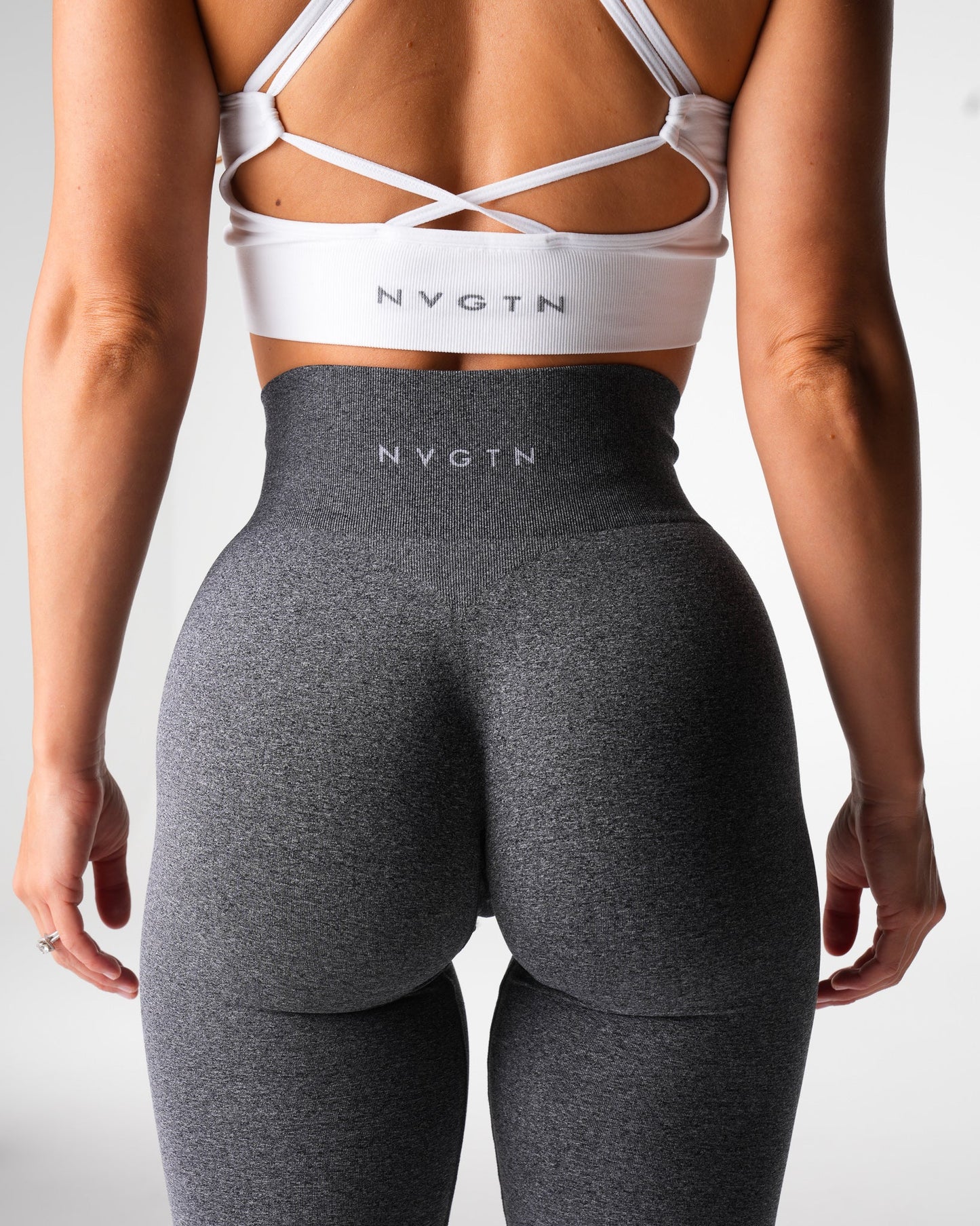 Women Black Speckled Iconic Seamless Flare Leggings - NVGTN
