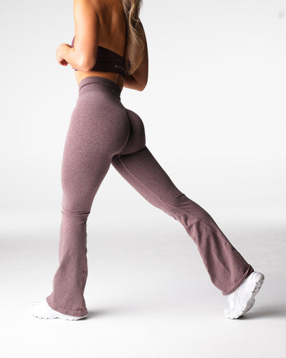 Women Mulberry Brown Iconic Seamless Flare Leggings - NVGTN