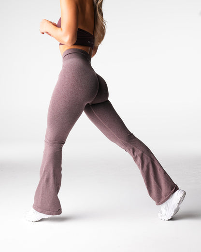 Women Mulberry Brown Iconic Seamless Flare Leggings - NVGTN