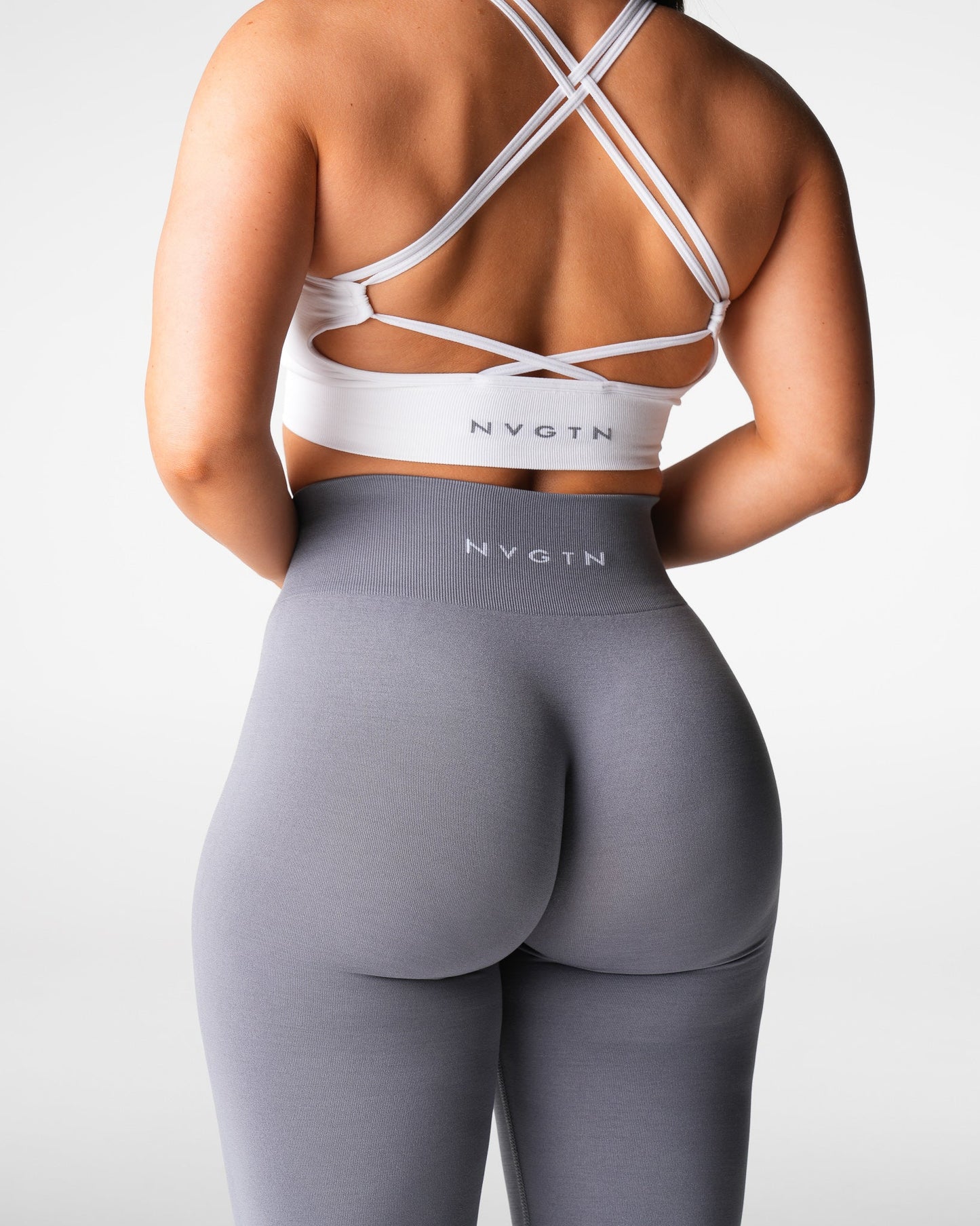 Women Grey Discover Seamless Leggings - NVGTN